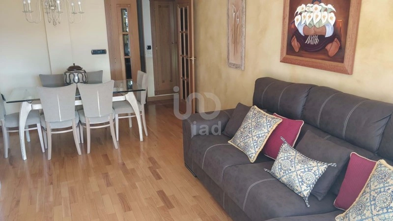 Stylish 78 m² apartment in Zaragoza, Spain