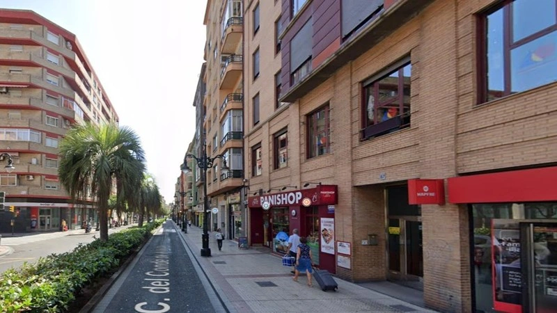 ज़ारागोज़ा, स्पेन में विशाल 94 वर्ग मीटर का अपार्टमेंट