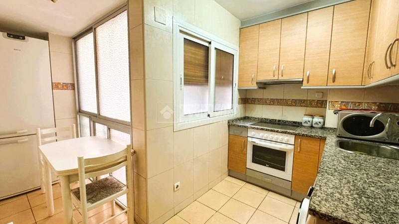 जारागोज़ा, स्पेन में सुंदर 75 वर्ग मीटर का अपार्टमेंट