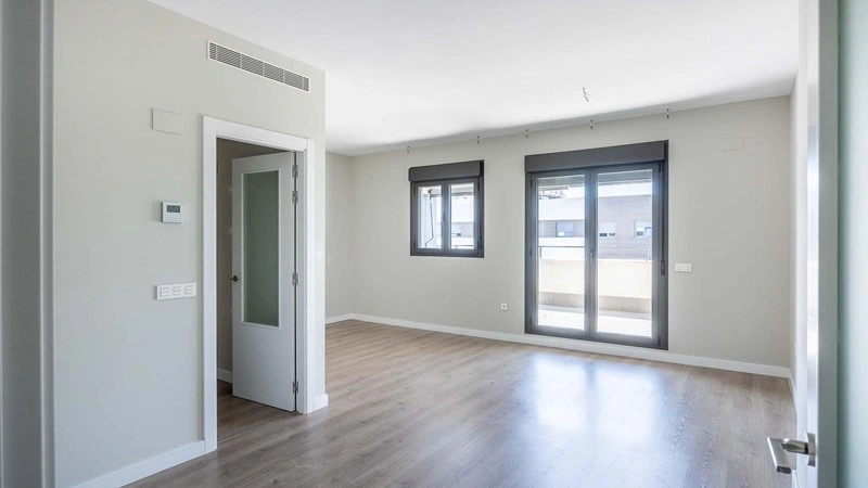 Penthouse 4+1 with panoramic view in Seville, Spain