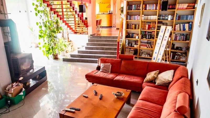 Luxury house 434 m2 in the suburbs of Slavonski Brod, Croatia