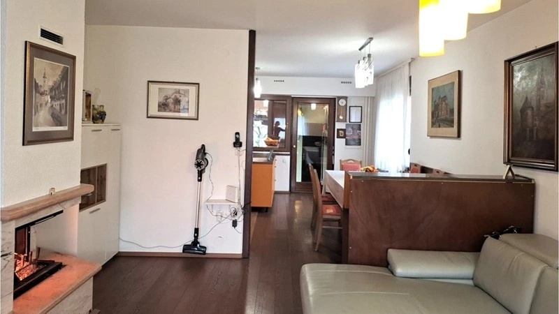 Luxury house 280 m2 near the center of Karlovac, Croatia