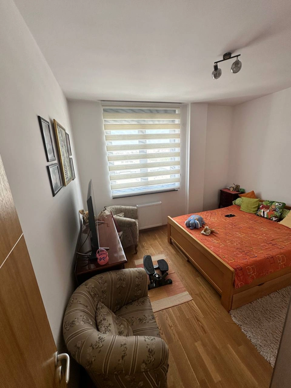 شقة بمساحة 68 م² مع موقف خارجي في نوفي ساد، صربيا