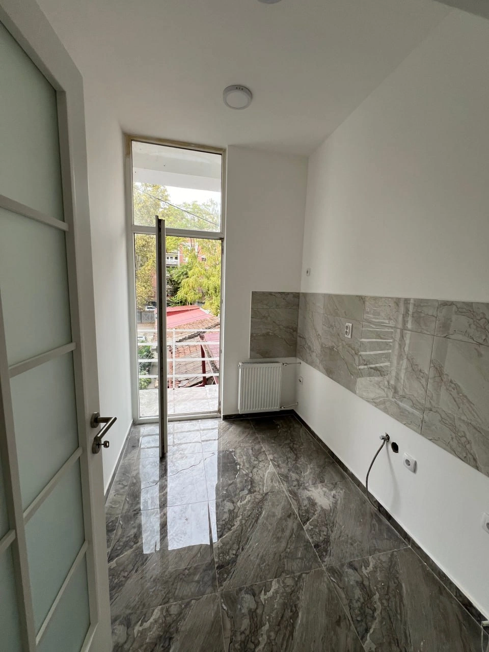 شقة بمساحة 68 م² مع شرفة في نوفي ساد، صربيا