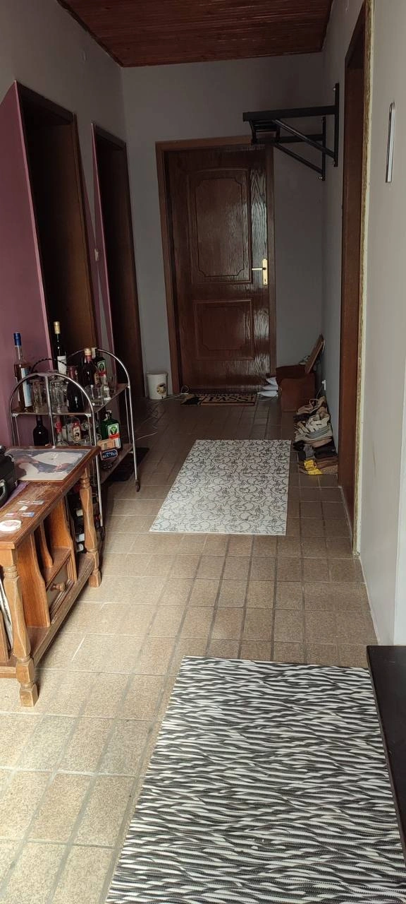 منزل مكوّن من 3 غرف نوم مع مكتب في نوفي ساد، صربيا