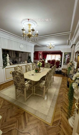 منزل 504 m2 مع مسبح داخلي في Zrenjanin، صربيا