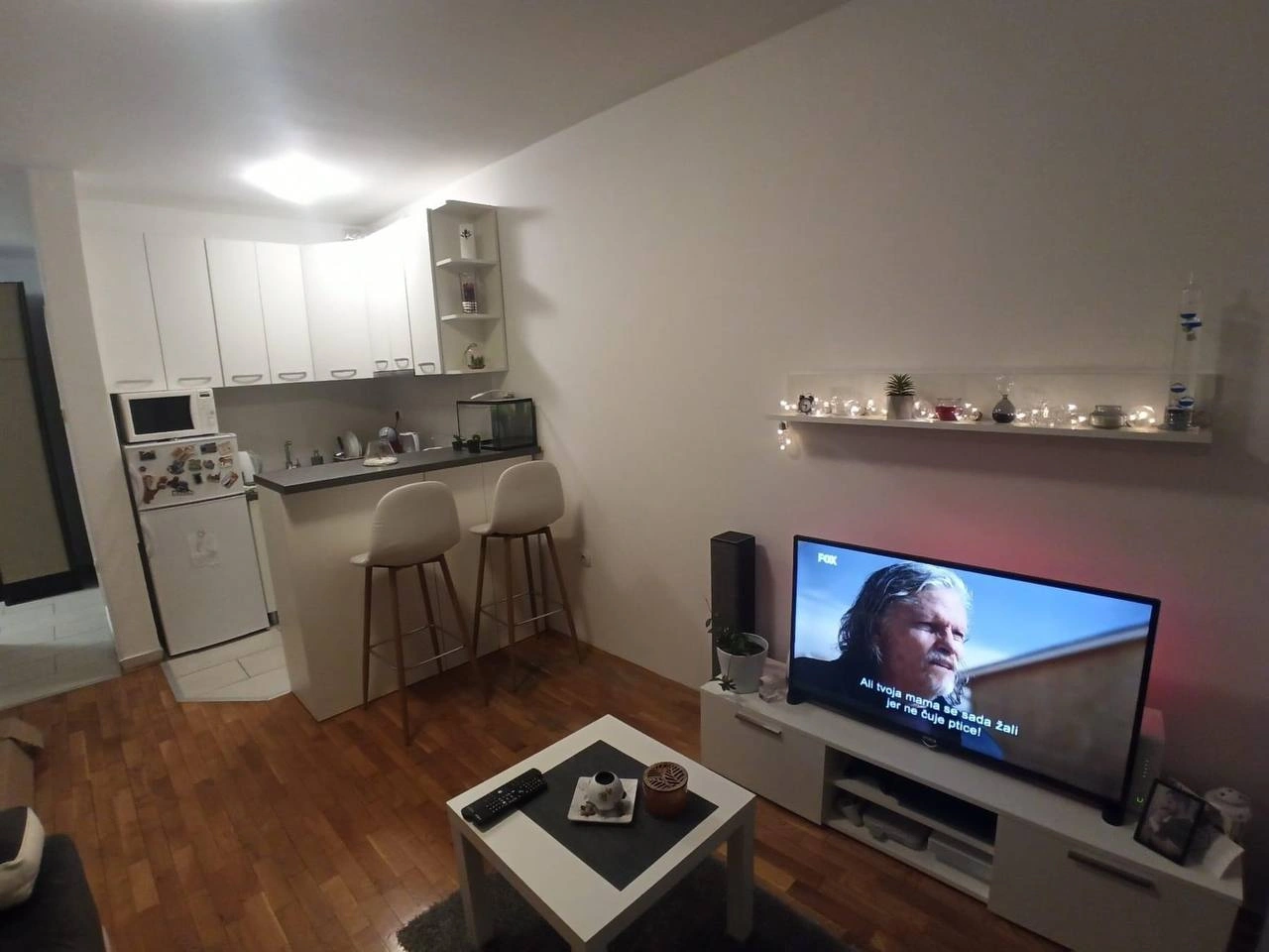 شقة بمساحة 24 م² مع موقف سيارات في نوفي ساد، صربيا