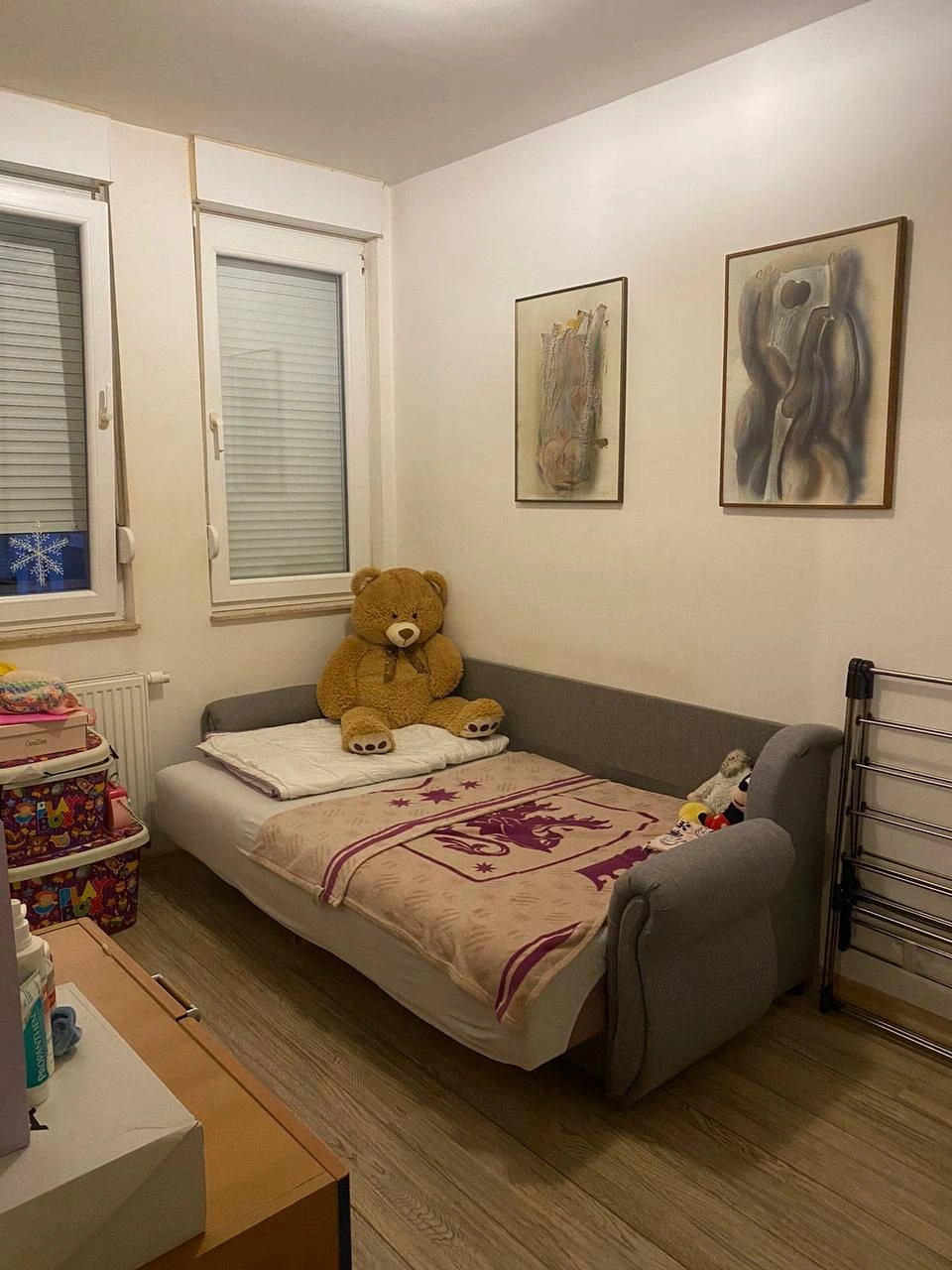 شقة بمساحة 60 م² مع موقف سيارات خارجي في نوفي ساد، صربيا