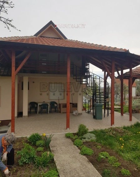 Casa di 116 m² con giardino a Kragujevac, Serbia