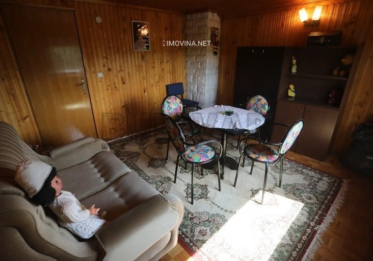 Maison de 6 chambres avec garage à Kragujevac, en Serbie