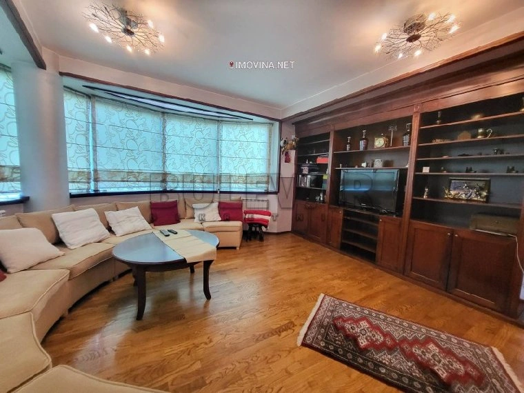 آپارتمان ۲ خوابه با گاراژ در Kragujevac، صربستان