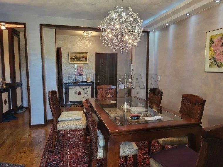 آپارتمان ۲ خوابه با گاراژ در Kragujevac، صربستان