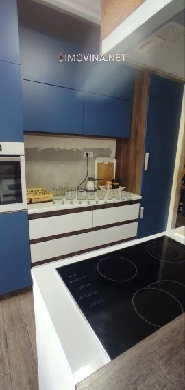 Appartement 75 m² avec parking à Kragujevac, Serbie