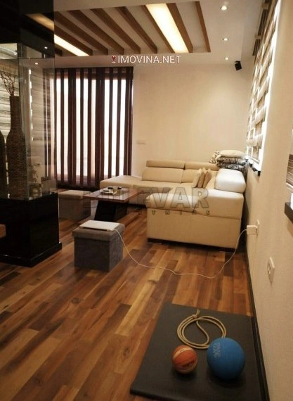 Penthouse mit 1 Schlafzimmer und Panoramablick in Kragujevac, Serbien