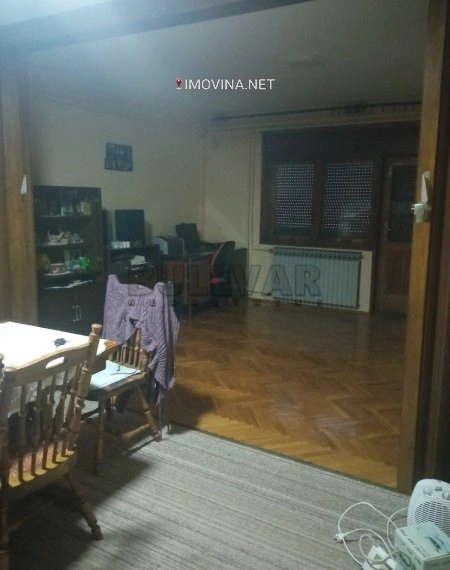 Casa de 3 quartos com garagem em Kragujevac, Sérvia