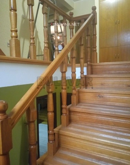 Casa de 3 quartos com garagem em Kragujevac, Sérvia