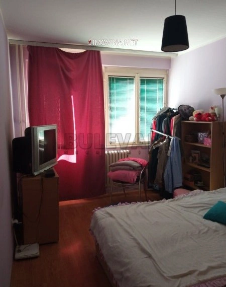 Apartment 1-bedroom with open parking space in Kragujevac, Serbia