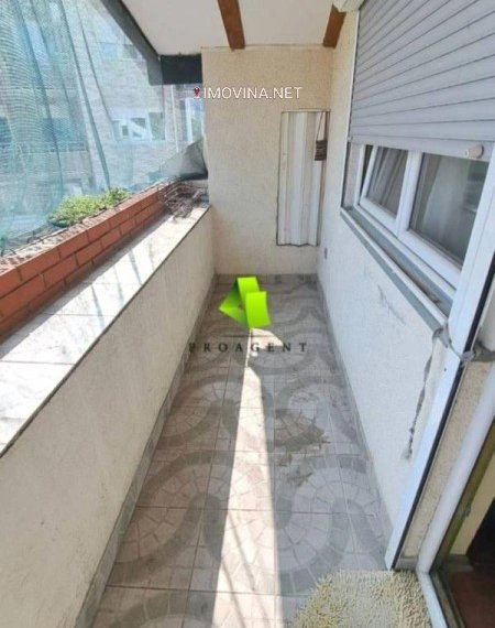 Квартира 85 м² с открытым парковочным местом в Нише, Сербия