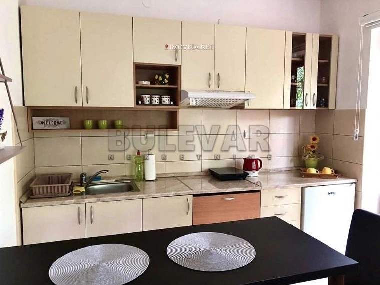Apartamento de 1 quarto com estacionamento em Zlatibor, Sérvia