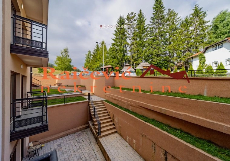 सर्बिया, ज़्लातिबोर में पार्किंग के साथ 1-बेडरूम अपार्टमेंट