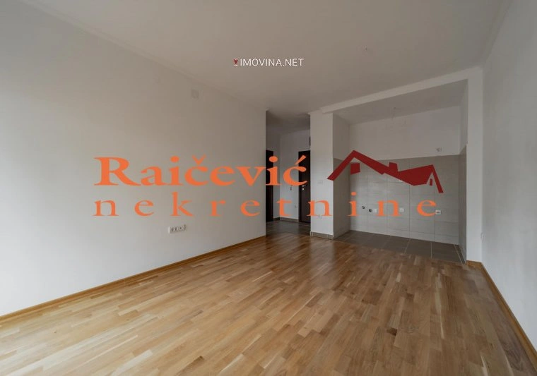 Apartment 38 m2 with open parking space in Zlatibor, Serbia