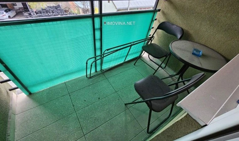 ज़्रेनजानिन, सर्बिया में लिफ्ट वाला 1-बेडरूम अपार्टमेंट