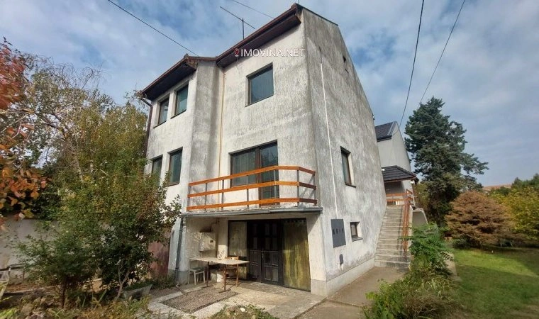 塞尔维亚 Zrenjanin 190 m2 带车库的房屋