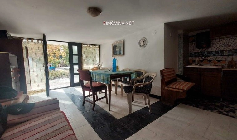 塞尔维亚 Zrenjanin 190 m2 带车库的房屋