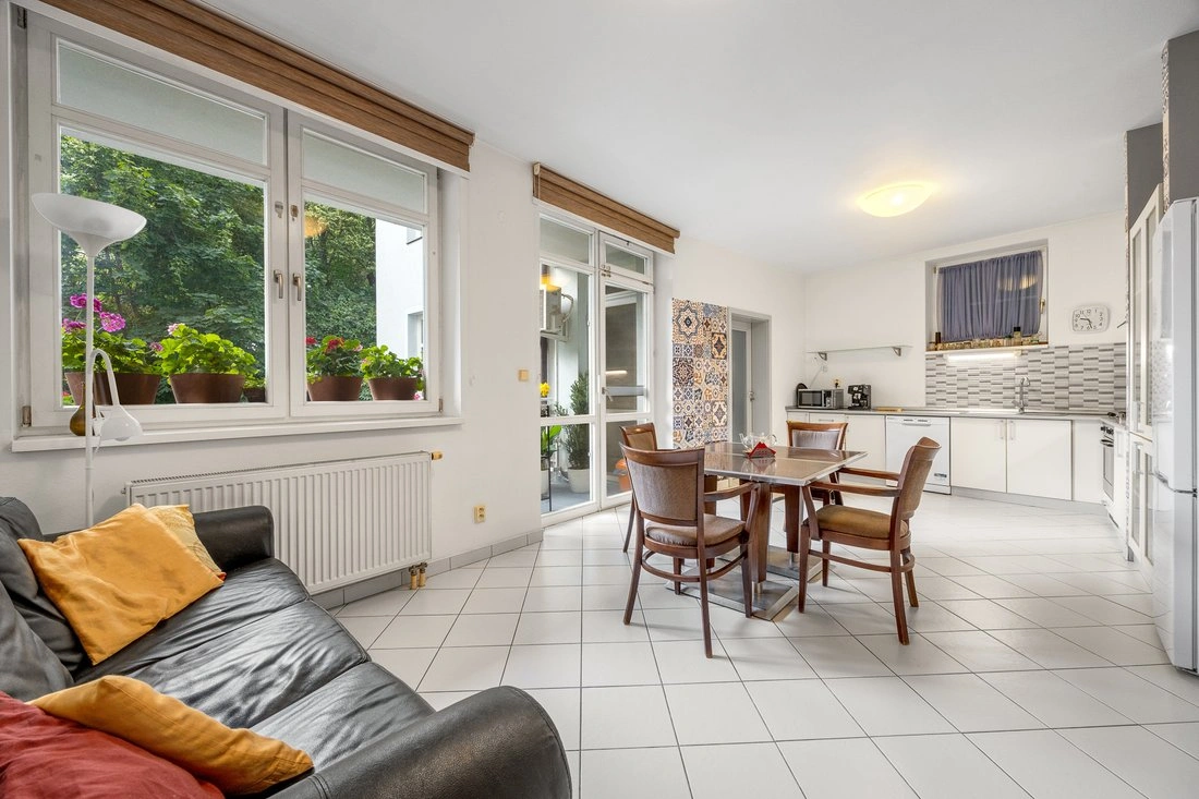 شقة بمساحة 110 m2 مع موقف في براتيسلافا، سلوفاكيا