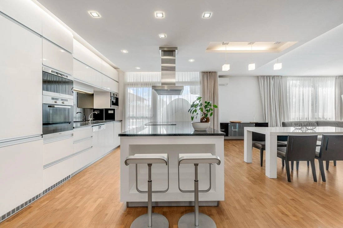 شقة بمساحة 169 م² مع مدفأة في براتيسلافا، سلوفاكيا