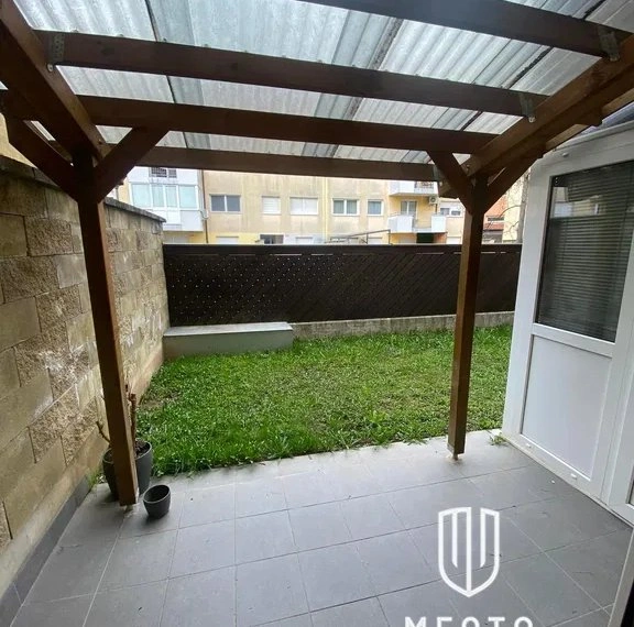 斯洛文尼亚 Grosuplje 46 m2 公寓,带车位