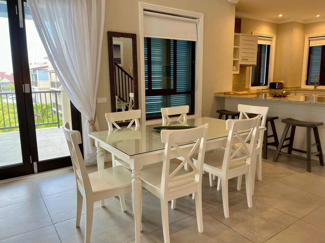 شقة فسيحة بمساحة 145 م² في جزيرة إيدن، سيشيل