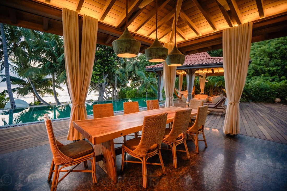 منزل فسيح بمساحة 1000 م² في سيشيل، سيشيل