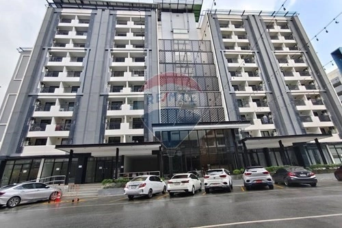 Apartment 1+1 with elevator in Samut Prakan, Thailand