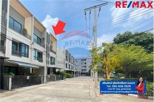 Beautiful 189m² House in Samut Prakan, Thailand