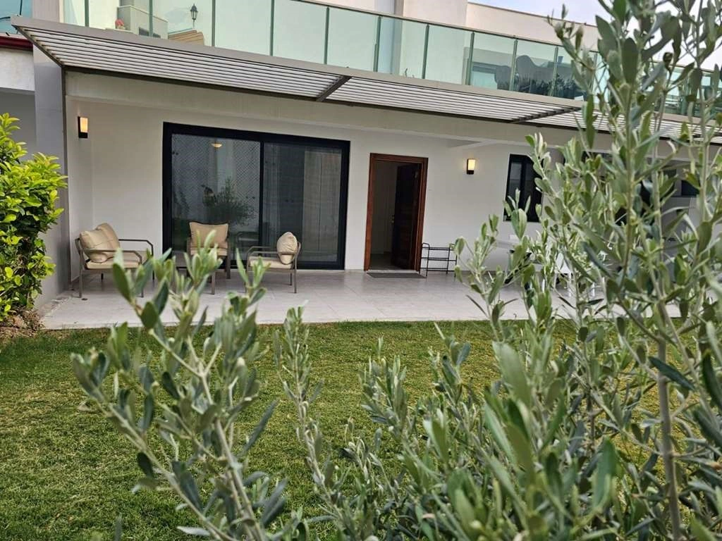 चेशमे, तुर्की में आरामदायक 3-बेडरूम अपार्टमेंट