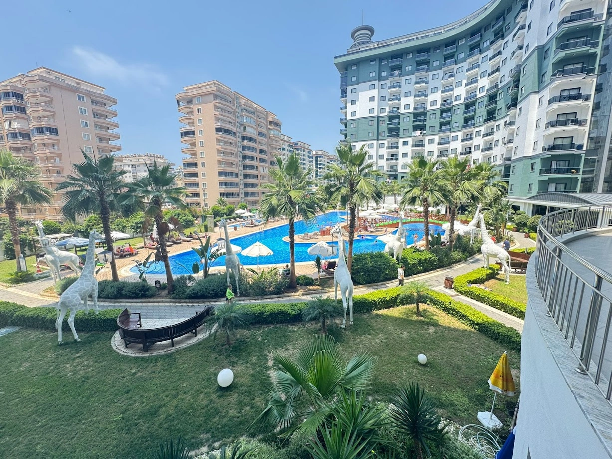 अलान्या, तुर्की में बास्केटबॉल कोर्ट के साथ 1+1 अपार्टमेंट