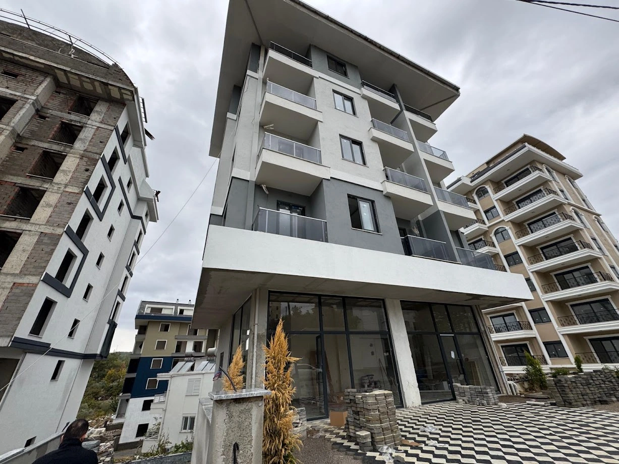 अलान्या में व्यक्तिगत उपयोग के लिए 1+1 अपार्टमेंट