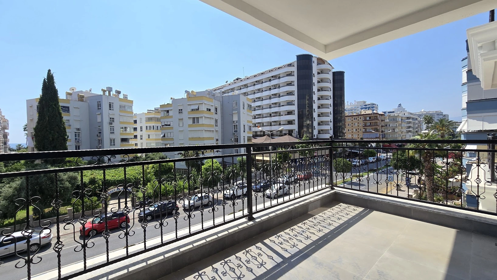 अलान्या के Kurt Safir कॉम्प्लेक्स में 2+1 अपार्टमेंट