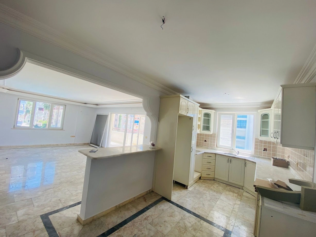 آپارتمان 2خوابه با پارک آبی در آلانیا