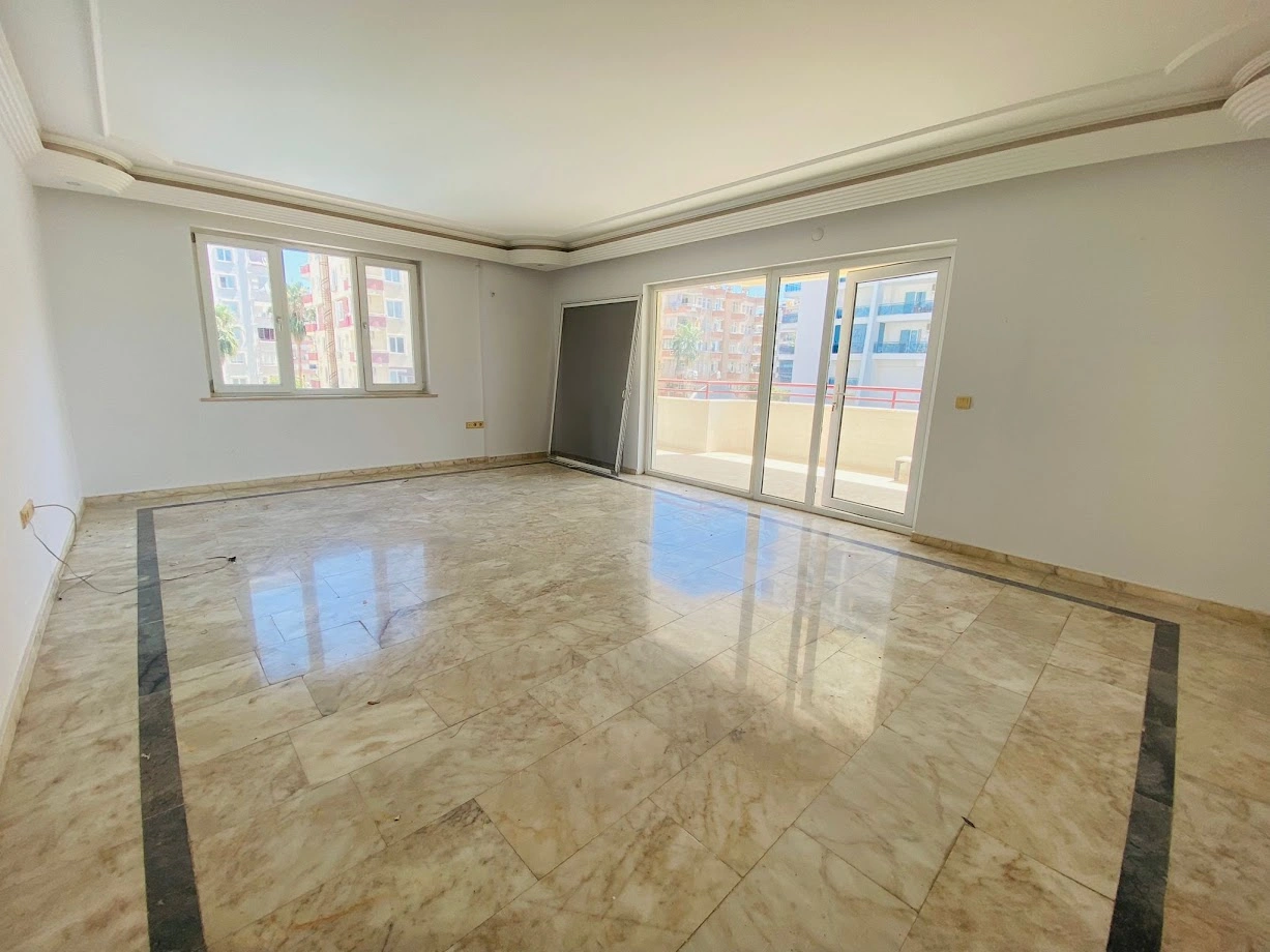 آپارتمان 2خوابه با پارک آبی در آلانیا