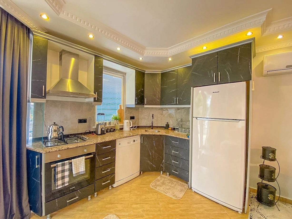 अलान्या में लिफ्ट के साथ 120 m2 अपार्टमेंट