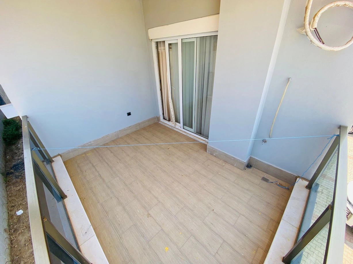 阿拉尼亚两居公寓(带儿童游乐场)