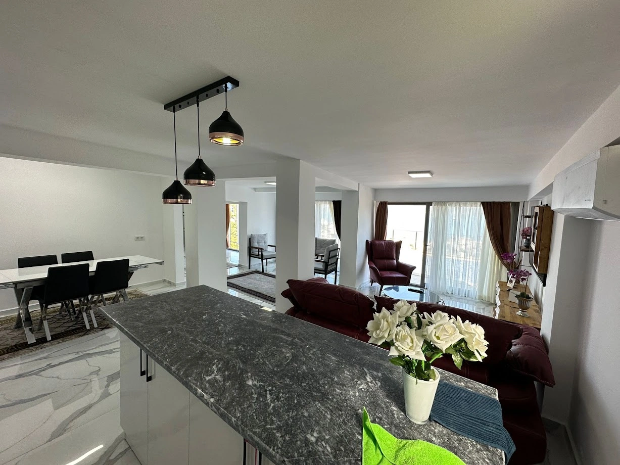 فيلا 3 غرف نوم بإطلالة على البحر في ألانيا، تركيا