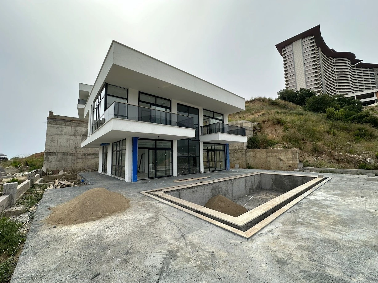 अलान्या में 300 m² बगीचे वाली विला