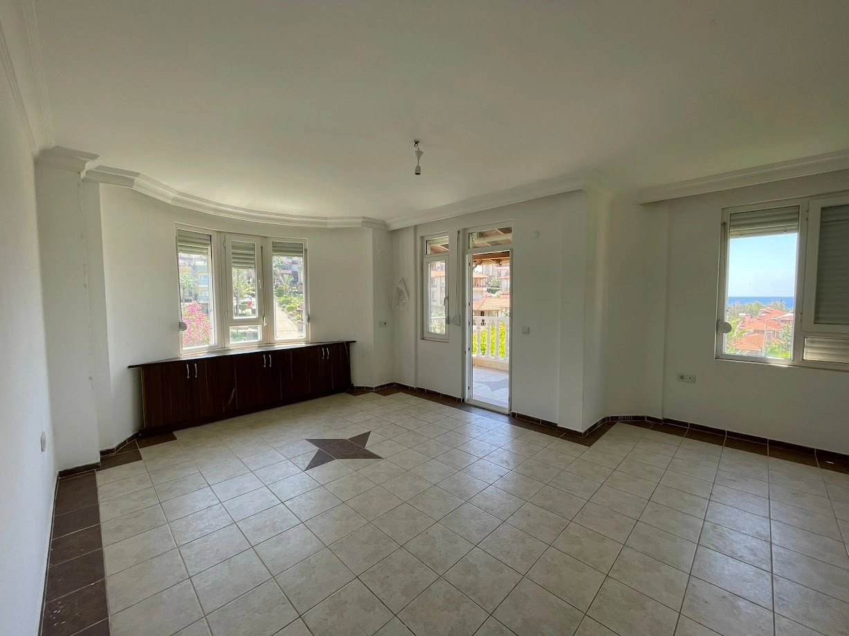 Villa mit 3 Schlafzimmern und Balkon in Alanya, Türkei