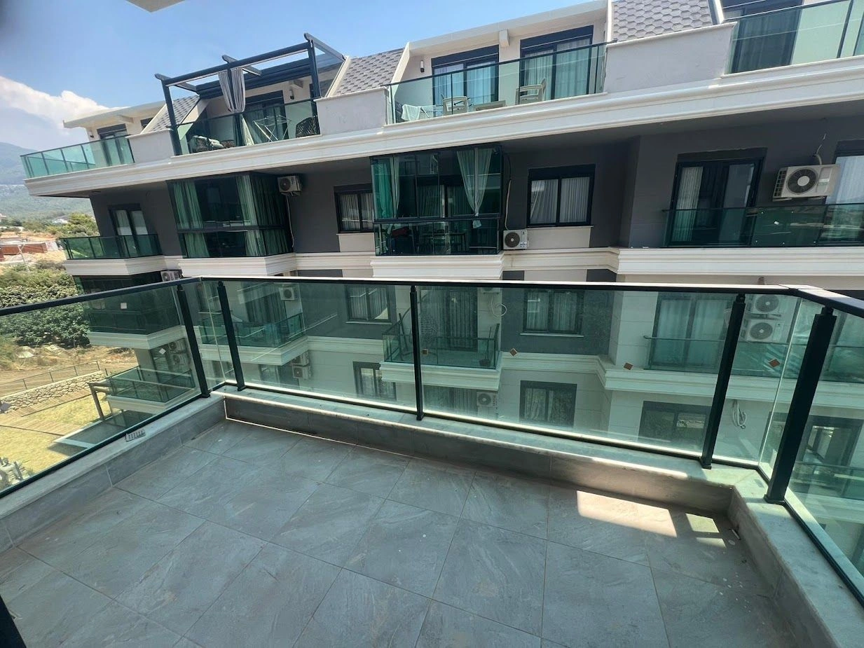 Alanya के Demertas क्षेत्र में आधुनिक 1+1 अपार्टमेंट