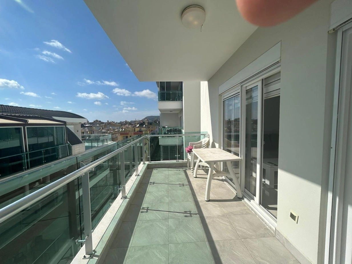 Alanya के Demertas क्षेत्र में आधुनिक 1+1 अपार्टमेंट