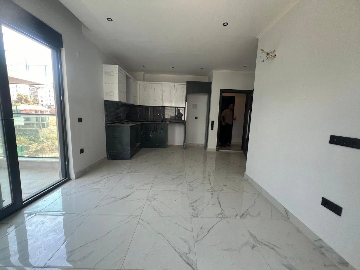 Alanya के Demertas क्षेत्र में आधुनिक 1+1 अपार्टमेंट