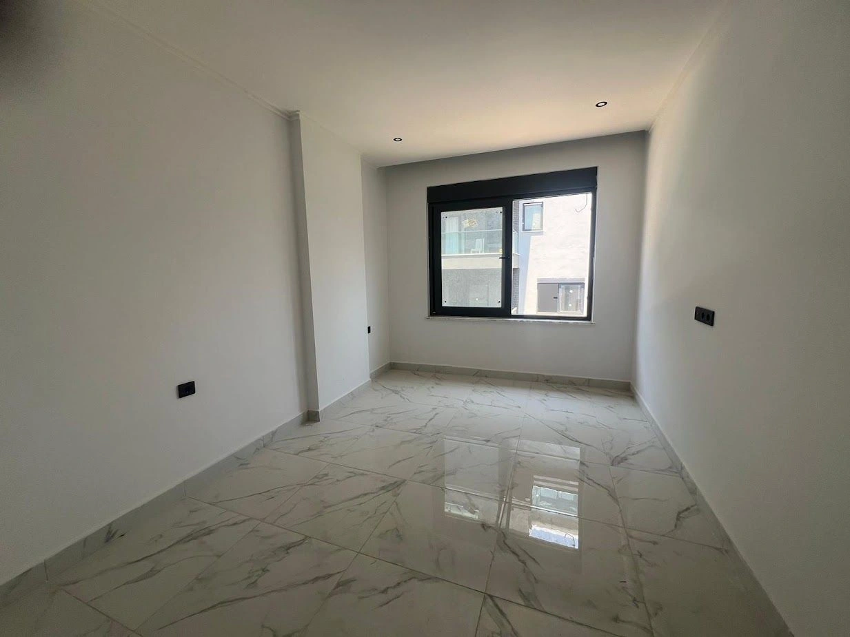 Alanya के Demertas क्षेत्र में आधुनिक 1+1 अपार्टमेंट